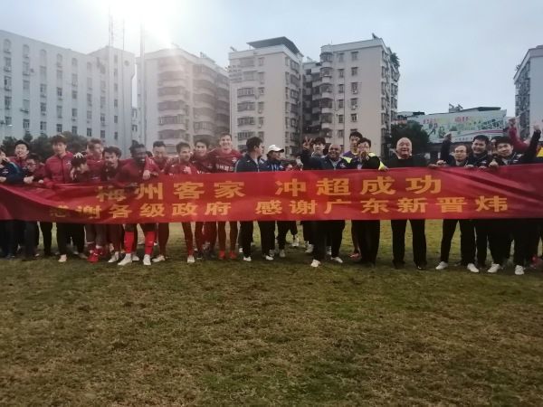 洗澡堂的小姐姐